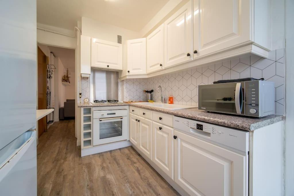 Fully Equipped Apartment Balcony Sleeps 7 Wifi Marsella Exterior foto